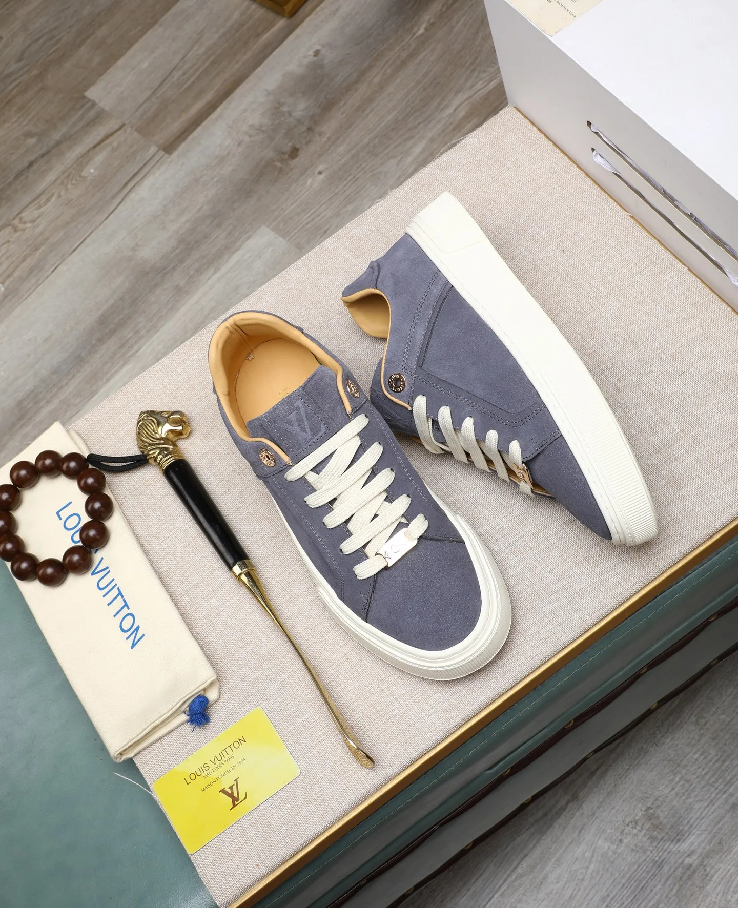 Men's shoes 💰460 [LV～] Men's casual shoes 2025z cabinet sales simultaneously 🔶Size: 38-44 #️⃣ 🔷3 colors🔜The upper is made of multi-material splicing➕cow leather lining, comfortable and breathable, sole: original comfortable and wear-resistant outsole, ⚠️real thing📱photographed🎬real thing is better📢📢📢